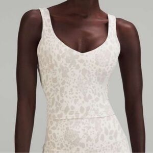 Lululemon Athletica Align Tank Top Cheetah Camo Antique White Multi Size 8